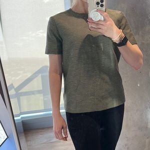 Rag and Bone black and green boxy top. Size xs. Excellent condition